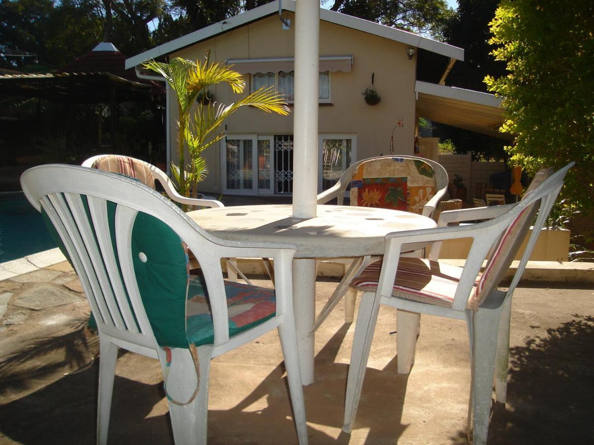 Escombe Accommodation Self Catering 德班 外观 照片